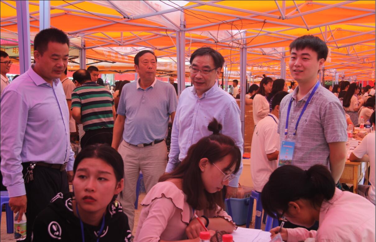 2017091110363949.jpg QQ截图20170911103306.jpg